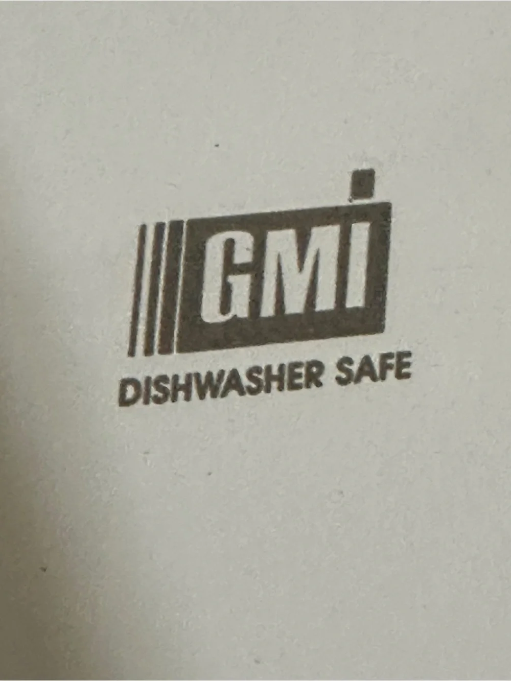 Gmi classic white
